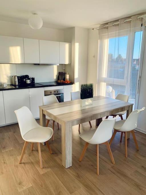 Pourquoi Notre T3 Avec Parking Est Pour Vous ? Appartement Rijsel Buitenkant foto